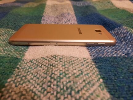 Телефон Samsung galaxy j5 prime