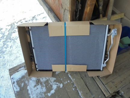 Радиатор кондиционера Мерседес 221 Mercedes S