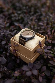 Деревянные наручные часы ручной работы