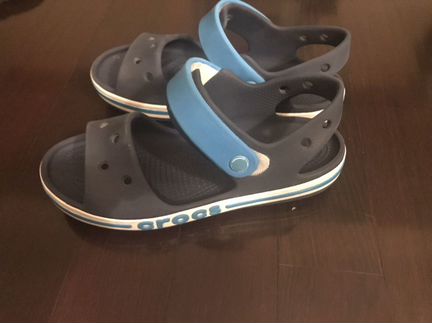 Босоножки детские Crocs