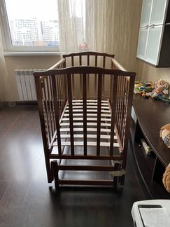 Кроватка детская