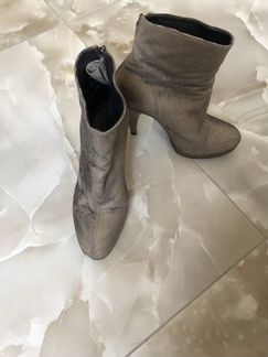 Полусапоги женские 36р vicmatie кожа