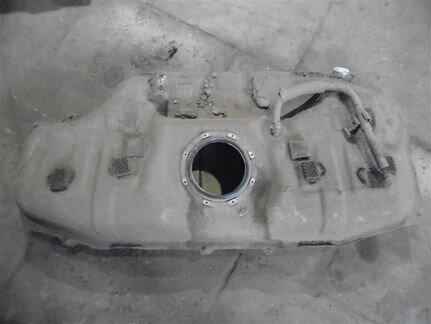 Бак топливный Kia RIO 2011)