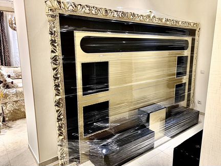 Тв тумба.Стенка.Продажа выстав.образцов. Италия