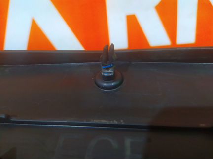 Площадка под Гос номер передняя Mercedes E-Class