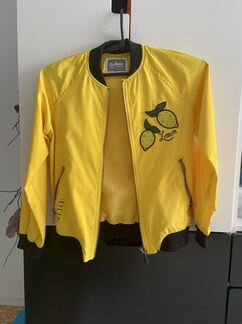 Ветровка (бомбер)