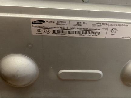 Микроволновая печь и Кронштейн для свч-печи