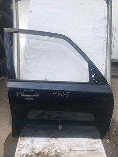 Дверь передняя правая Mitsubishi Pajero 3 V7 W