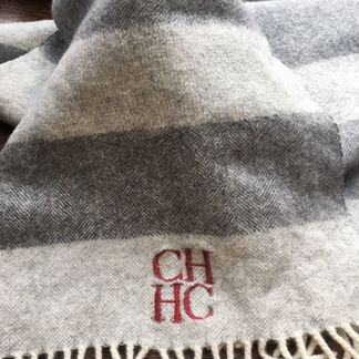 Шарфик Carolina Herrera