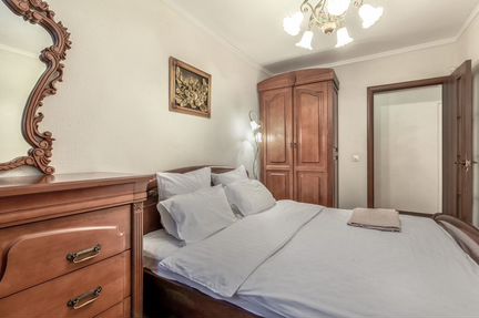 2-к квартира, 45 м², 1/9 эт.
