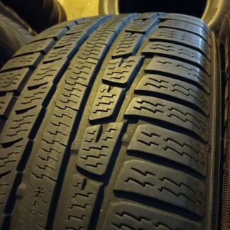 235/55/17 Nokian WR A3