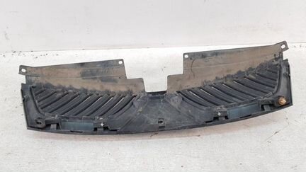 Решетка радиатора Mitsubishi Outlander XL