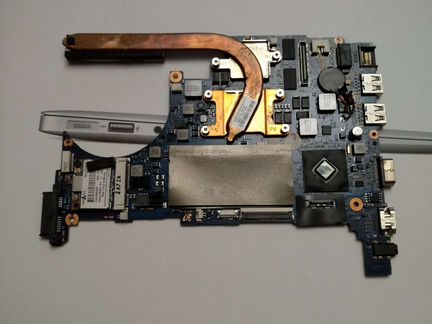 Ноутбук Samsung NP535 U4C в разборе