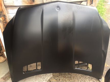 Капот на Mercedes GL 166