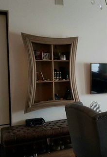 Подвесной шкаф-витрина EGO из массива дуба