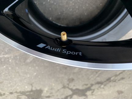 Диски R21 Audi Q7 SQ7 оригинал Audi Sport