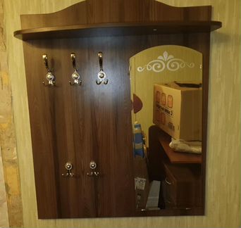 Вешалка, обувница и тумбочка в коридор