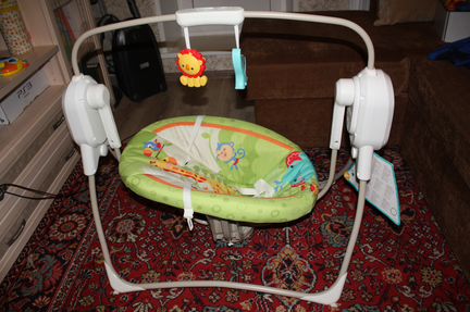 Качели Fisher price Друзья из тропического леса
