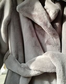 Шуба из экомеха серо-голубая