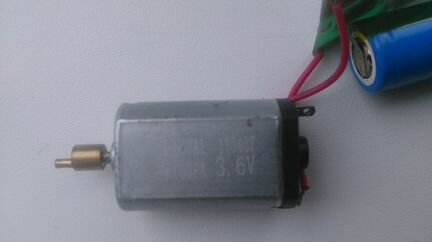 Мотор и плата для бритвы и триммера