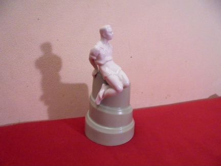 Карандашница.Спортсмен на спирали.1930-е.Вербилки