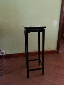 Стол плюс стулья, мини стол