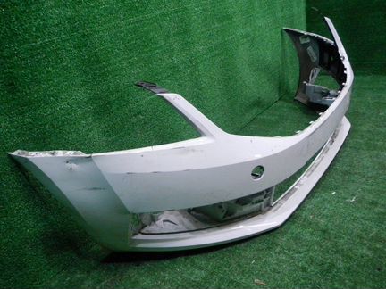 Бампер передний Skoda Octavia a7 (17-н.в.) 5EU8072
