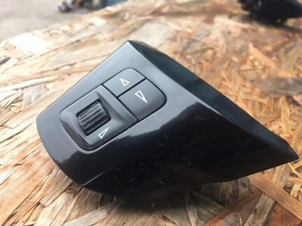 Кнопки в руль правые Opel Corsa D