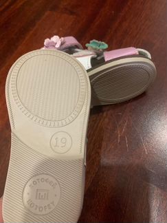 Туфли летние, сандали для девочки 19 размер