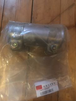 Хомут глушителя и бачок омывателя Chery Amulet