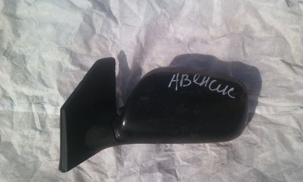 Avensis 2003-05 зеркала в сборе