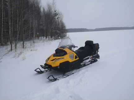 Продаю снегоход Stels Viking 600