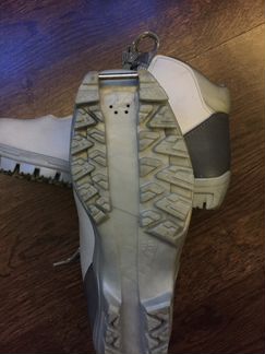 Детские лыжные ботинки