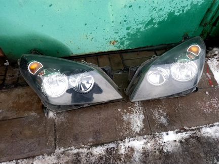 Фары для Опель Астра H 04-09гг