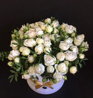 Цветы в коробках