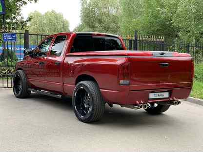 Dodge Ram 2002 красный