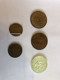 Жетоны и заготовка для монеты