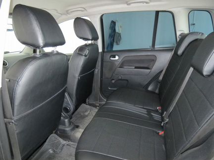 Модельные чехлы Форд Фьюжен из экокожи