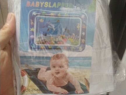 Надувной коврик малышу на пляж