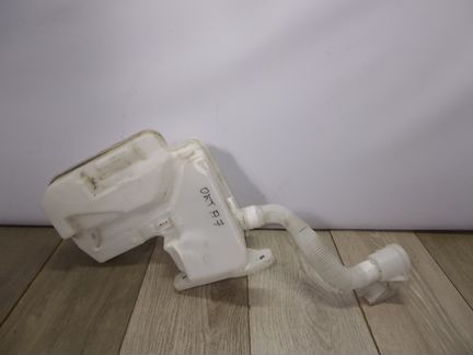 Бачок омывателя бу Skoda Octavia A7 OEM 5Q0955453A