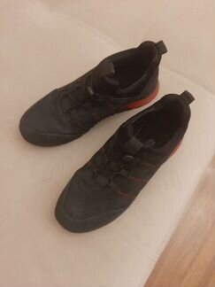 Кроссовки зимние