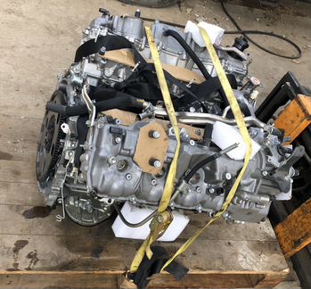 Toyota Lexus двигатель 2UR GSE