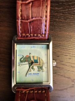 Часы кварцевые