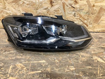 Фара правая Volkswagen Polo Led рестайлинг