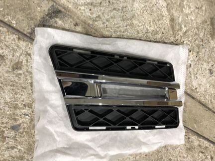 Решетка с хромом на дхо Mercedes GLK