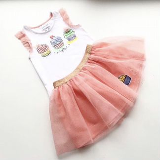 Новый комплект одежды. Куплен в США