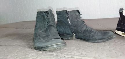 Мужскую обувь