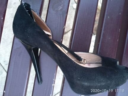 Туфли женские нарядные