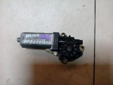 Моторчик регулировки сидений 0390203001 bosch