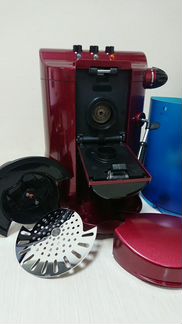 Кофемашина капсульная Squesito Tower